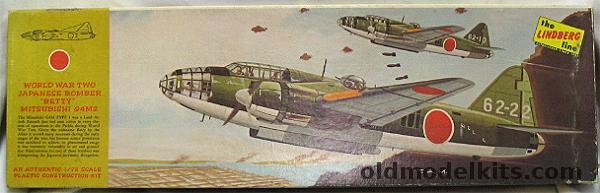 Lindberg 1/72 Japanese Bomber 'Betty' G4M2, 576-200 plastic model kit